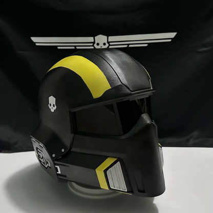 Taktischer Helm