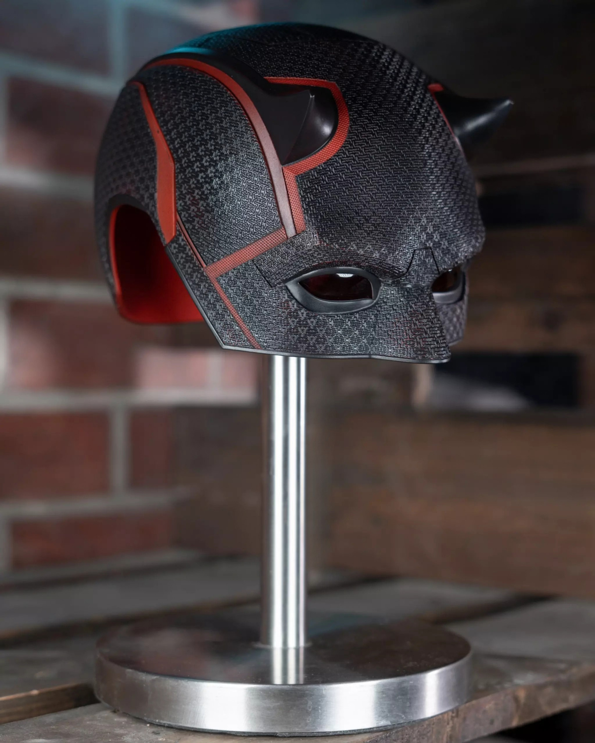 DD Black Desk – Season 3