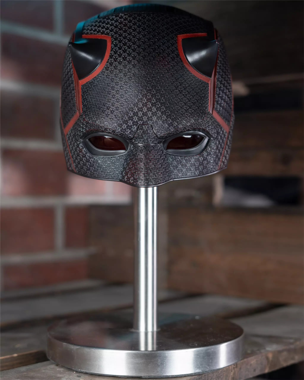 DD Black Desk – Season 3